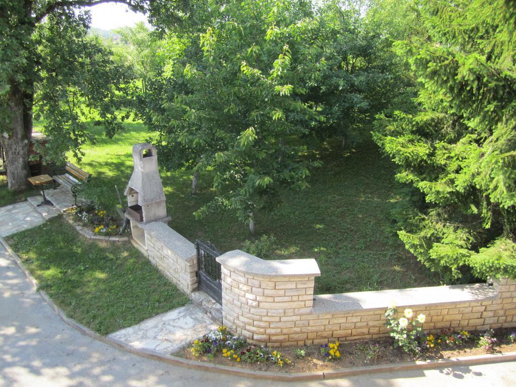 Guest House Sveti Marko Gacka 오토칵 외부 사진