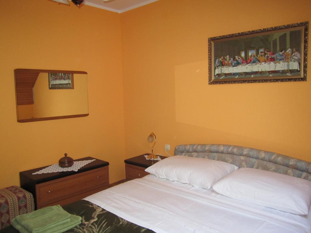 Guest House Sveti Marko Gacka 오토칵 외부 사진
