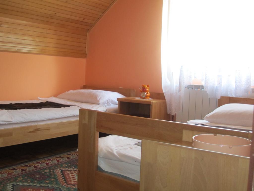 Guest House Sveti Marko Gacka 오토칵 외부 사진